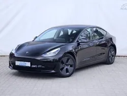 Schwarz Gebraucht 2022 Tesla Model 3 Standard Range Limousine | 26.960 € (Guter Preis)