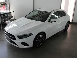 Weiß , polarweiß Gebraucht 2023 Mercedes A200 Progressive Limousine | 29.890 € (Fairer Preis)