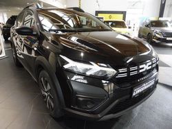 Schwarz Gebraucht 2025 Dacia Sandero Essentiel Kleinwagen | 16.880 € (Fairer Preis)