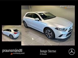 Silber Gebraucht 2023 Mercedes A200 Style Kleinwagen | 22.900 € (Fairer Preis)