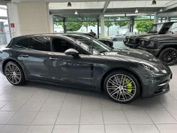 Grau Gebraucht 2019 Porsche Panamera 4 Limousine | 63.900 € (Superpreis)