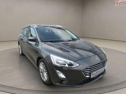 Grau Gebraucht 2019 Ford Focus Titanium Limousine | 11.750 € (Fairer Preis)