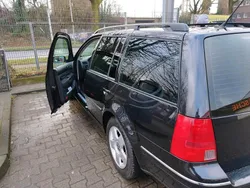 Schwarz Gebraucht 2003 VW Bora Limousine | 2.299 € (Etwas zu teuer)