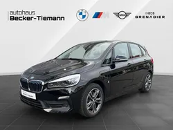 Schwarz Gebraucht 2018 BMW 225 Active Tourer iPerformance Van / Kleinbus | 15.307 € (Fairer Preis)