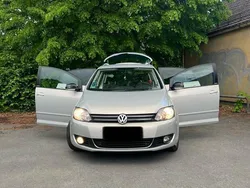 Silber Gebraucht 2011 VW Golf Plus Cross Van / Kleinbus | 5.499 €