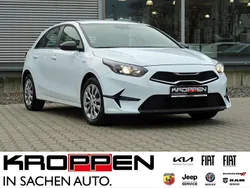(wd) cararraweiss Gebraucht 2022 Kia Ceed 2 Limousine | 14.990 € (Guter Preis)