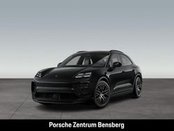 Schwarz Gebraucht 2022 Porsche Macan 4 Electric SUV | 96.991 € (Teuer)