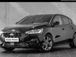 Schwarz Neu 2025 Ford Focus ST-Line Limousine | 26.990 € (Guter Preis)