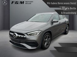 Grau Gebraucht 2020 Mercedes GLA220 AMG line SUV | 33.870 € (Fairer Preis)