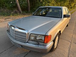 Silber Gebraucht 1989 Mercedes S560 Limousine | 12.000 €