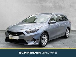 Silber Gebraucht 2023 Kia Ceed Vision Kombi | 17.890 € (Fairer Preis)