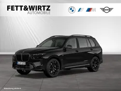 Saphirschwarz Gebraucht 2023 BMW X7 M Sport SUV | 96.900 € (Fairer Preis)