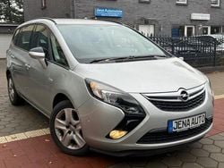 Silber Gebraucht 2012 Opel Zafira Tourer Edition Van / Kleinbus | 7.900 € (Fairer Preis)