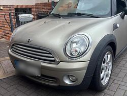 Grau Gebraucht 2010 Mini ONE Kleinwagen | 2.900 € (Guter Preis)