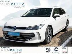 Weiß Gebraucht 2024 VW Passat Business Limousine | 31.250 € (Superpreis)