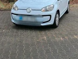 Blau Gebraucht 2012 VW up! Kleinwagen | 3.300 € (Fairer Preis)