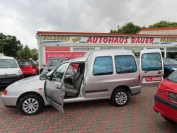 Grau Gebraucht 2003 VW Caddy Van / Kleinbus | 3.990 €