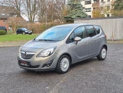 Braun Gebraucht 2013 Opel Meriva Innovation Van / Kleinbus | 5.999 € (Guter Preis)