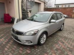 Silber Gebraucht 2009 Kia Ceed Kombi | 4.999 € (Fairer Preis)