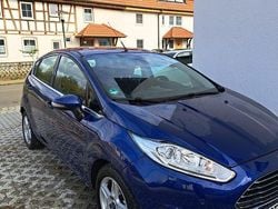 Blau Gebraucht 2013 Ford Fiesta Kleinwagen | 3.600 € (Fairer Preis)