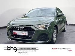Distriktgrün metallic Gebraucht 2024 Audi A1 Advanced Kleinwagen | 21.990 € (Guter Preis)