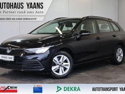 Schwarz Gebraucht 2022 VW Golf VIII Life Kombi | 16.979 € (Superpreis)