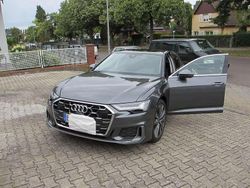 Grau Gebraucht 2023 Audi A6 S-Line Limousine | 49.900 € (Teuer)