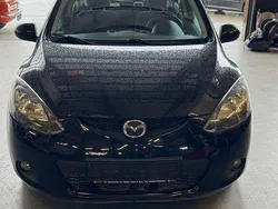 Schwarz Gebraucht 2010 Mazda 2 Center-Line Limousine | 3.700 € (Fairer Preis)