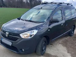 Schwarz Gebraucht 2018 Dacia Dokker Essentiel Van | 6.800 €