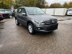 Grau Gebraucht 2014 VW Tiguan SUV | 9.980 € (Guter Preis)