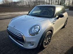 Silber Gebraucht 2016 Mini Cooper Pepper Kleinwagen | 8.880 € (Fairer Preis)