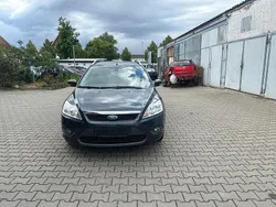 Braun Gebraucht 2009 Ford Focus Kombi | 2.590 € (Guter Preis)