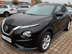 Black (m) Gebraucht 2020 Nissan Juke N-Connecta SUV | 19.690 € (Teuer)