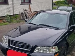 Schwarz Gebraucht 2004 Volvo V40 Kombi | 850 € (Guter Preis)