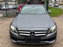 Grau Gebraucht 2018 Mercedes E250 Limousine | 18.299 € (Superpreis)