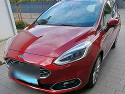 Rot Gebraucht 2019 Ford Fiesta Vignale Kleinwagen | 14.000 €