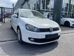 Weiß Gebraucht 2011 VW Golf VI Trendline Kombi | 2.500 € (Guter Preis)
