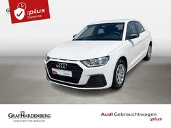 Weiß Gebraucht 2023 Audi A1 Sportback Comfort Kleinwagen | 18.930 € (Guter Preis)