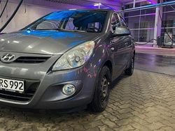 Grau Gebraucht 2012 Hyundai i20 Limousine | 4.000 € (Fairer Preis)