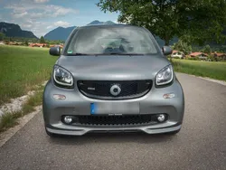 Grau Gebraucht 2017 Smart ForTwo Coupé Brabus Coupé | 15.900 € (Guter Preis)