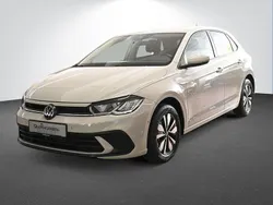 Grau Gebraucht 2023 VW Polo Move Limousine | 18.980 € (Fairer Preis)