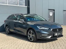 Grau Gebraucht 2022 Seat Leon ST FR Kombi | 22.990 € (Fairer Preis)
