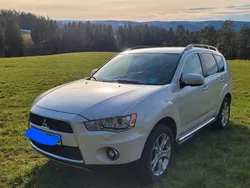 Weiß Gebraucht 2012 Mitsubishi Outlander SUV | 5.777 € (Fairer Preis)