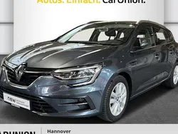 Titaniumgrau (grau) Gebraucht 2022 Renault Mégane IV Business Limousine | 20.875 € (Fairer Preis)