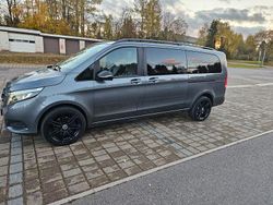 Grau Gebraucht 2019 Mercedes V250 Avantgarde Van / Kleinbus | 34.100 € (Guter Preis)