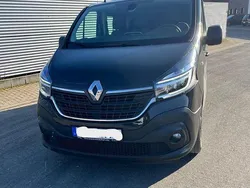 Schwarz Gebraucht 2021 Renault Trafic Komfort Van | 27.990 € (Etwas zu teuer)