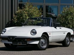 Weiß Gebraucht 1990 Alfa Romeo Spider Cabrio | 21.900 €