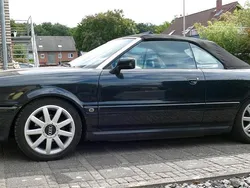Schwarz Gebraucht 1994 Audi 80 Cabrio | 6.950 €
