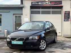 Schwarz Gebraucht 2005 Volvo S40 Limousine | 1.999 € (Fairer Preis)