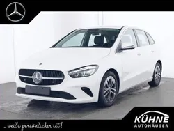 Weiß, Gebraucht 2024 Mercedes B180 Progressive Van / Kleinbus | 31.500 € (Guter Preis)